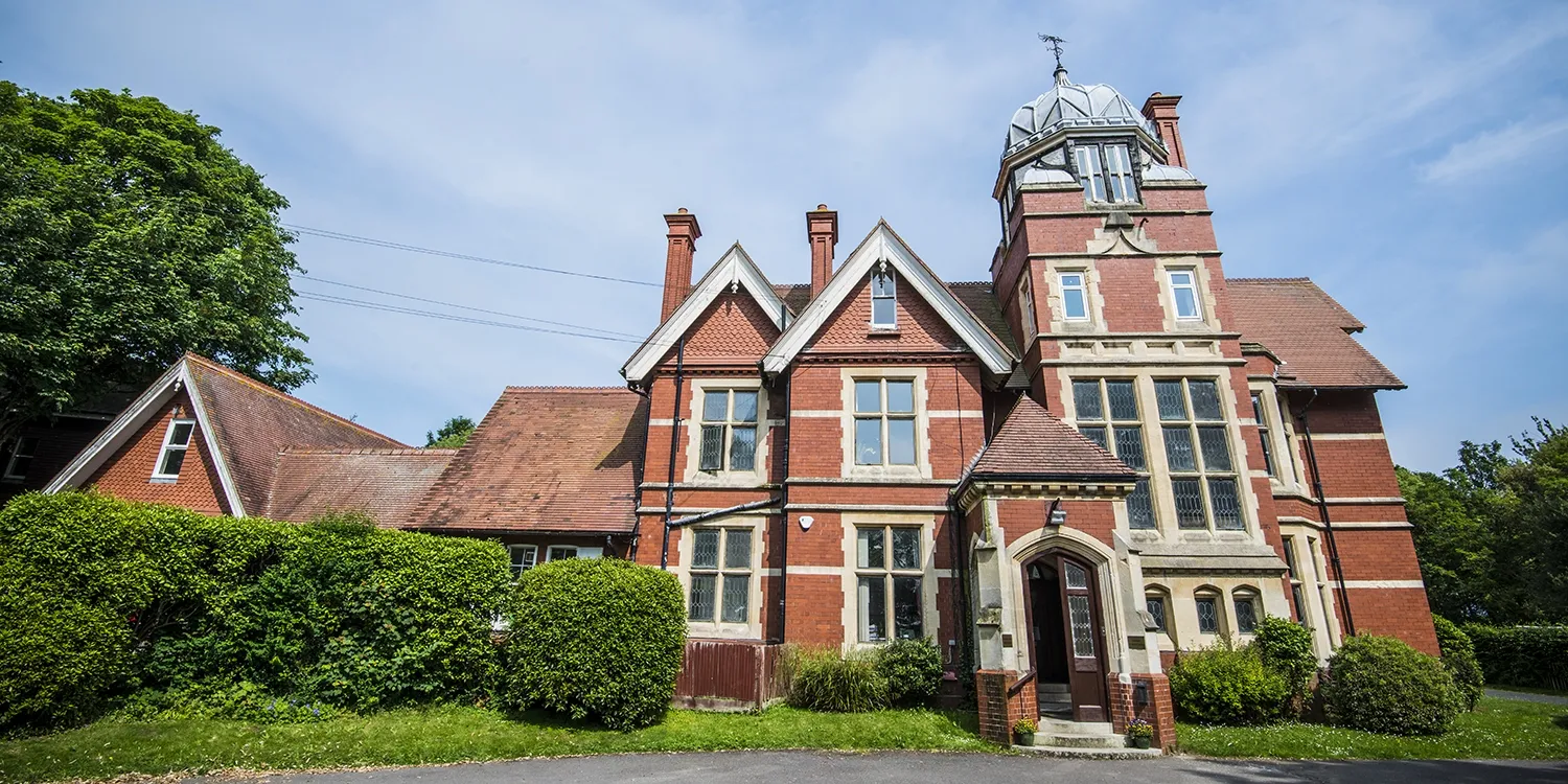 English school Brighton Victorian building - Loxdale English Centre campus