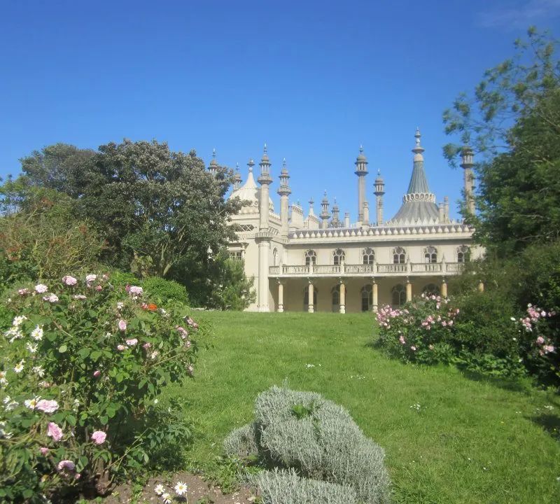 Shopping in The Lanes Brighton – unique independent shops