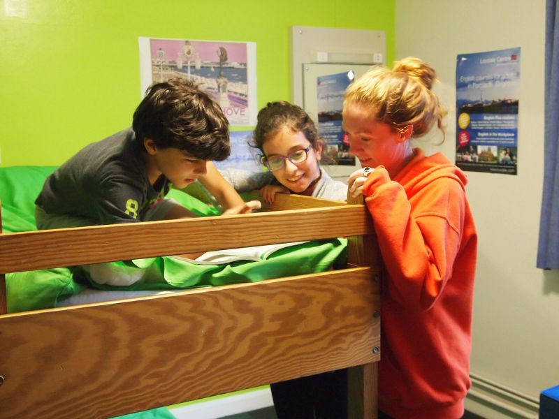 Comfortable homestay bedroom for young learners at Loxdale Brighton summer course